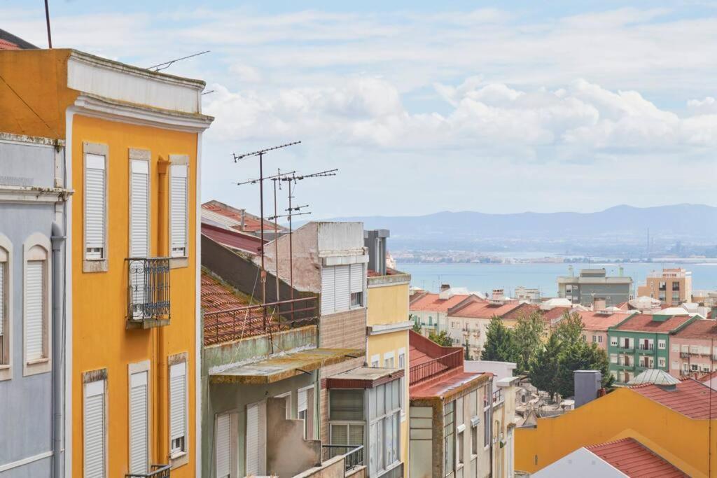 New 3 Bedroom Flat With River On Sight @Alameda Lisboa Eksteriør billede